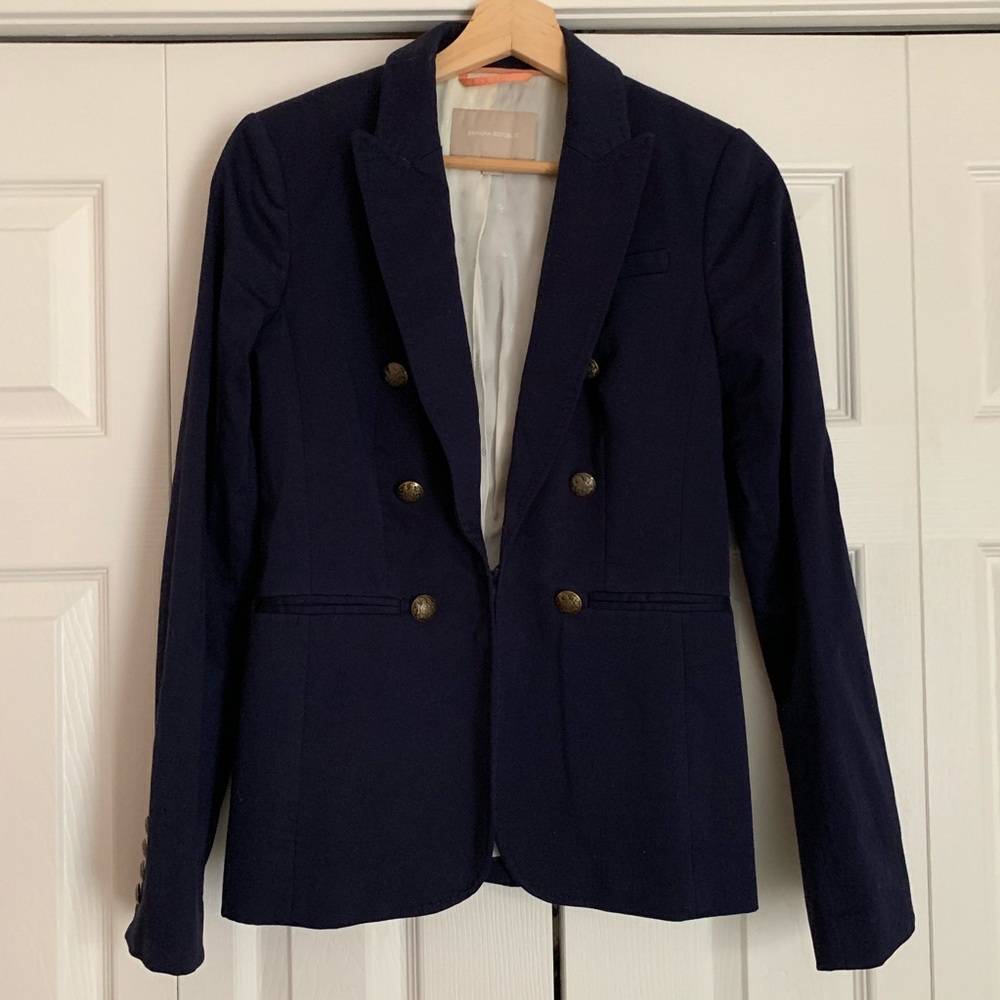 LAST CHANCE Navy blazer from Banana Republic